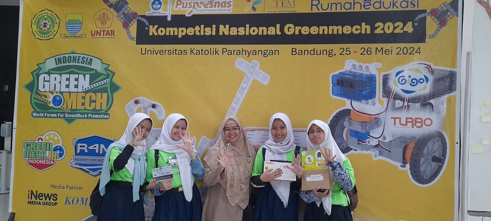NASIONAL.jpg